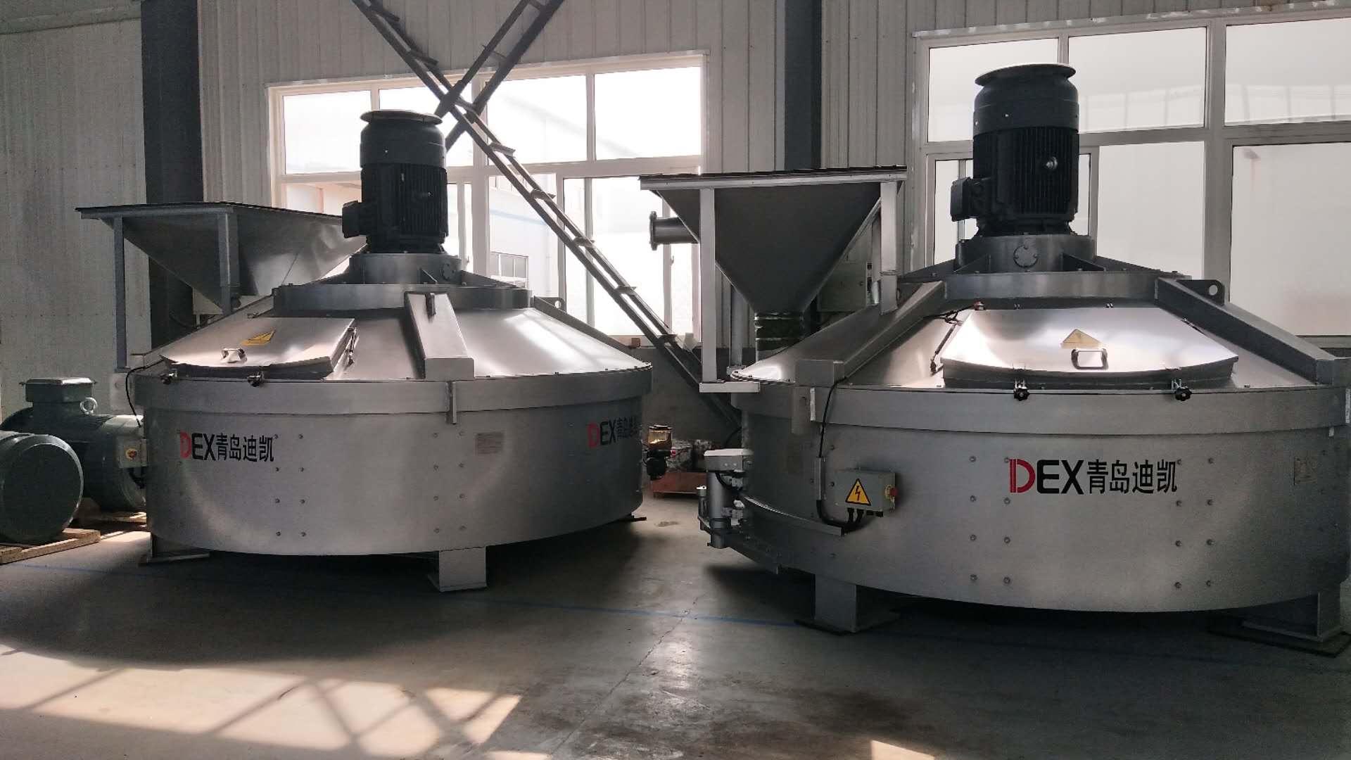 行星式混泥土搅拌机