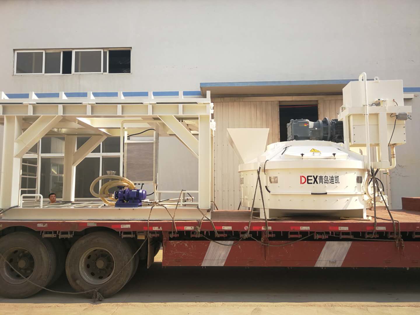 立轴行星式搅拌机